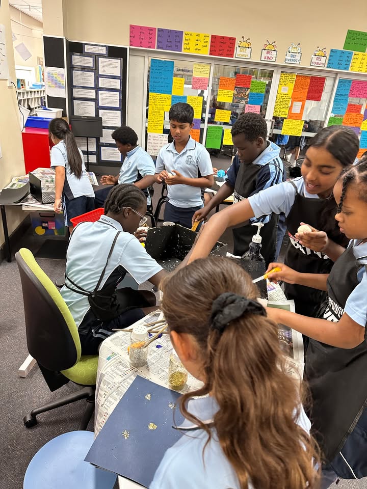 798736291791259_1432899708374911-1